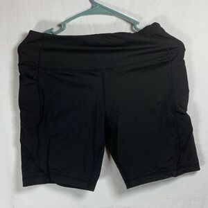 AVIA Brand Bike Shorts. Wom Medium. Black. With Media Pocket.